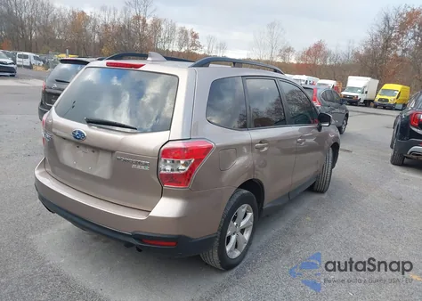 2016 Subaru Forester 2.5I Premium z USA, uszkodzony, nr VIN JF2SJADCXGH474602